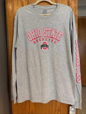 Pro Edge Men’s Ohio State Long Sleeve Gray Tee with Red & Black Logo, Large